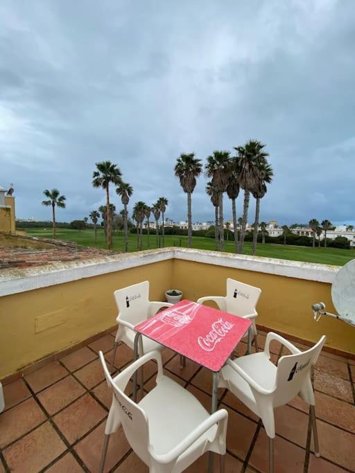 Vila Entre Hoyos Y La Playa Grupo Ac Gestion Novo Sancti Petri Exteriér fotografie